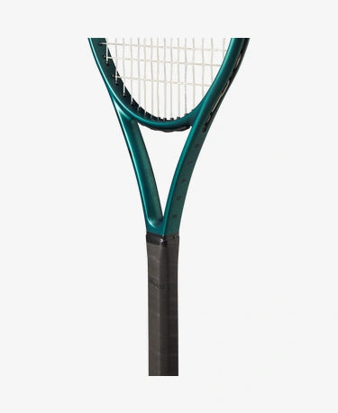 Wilson Blade 26" v9 Junior Tennis Racquet Junior Tennis Racquets 
