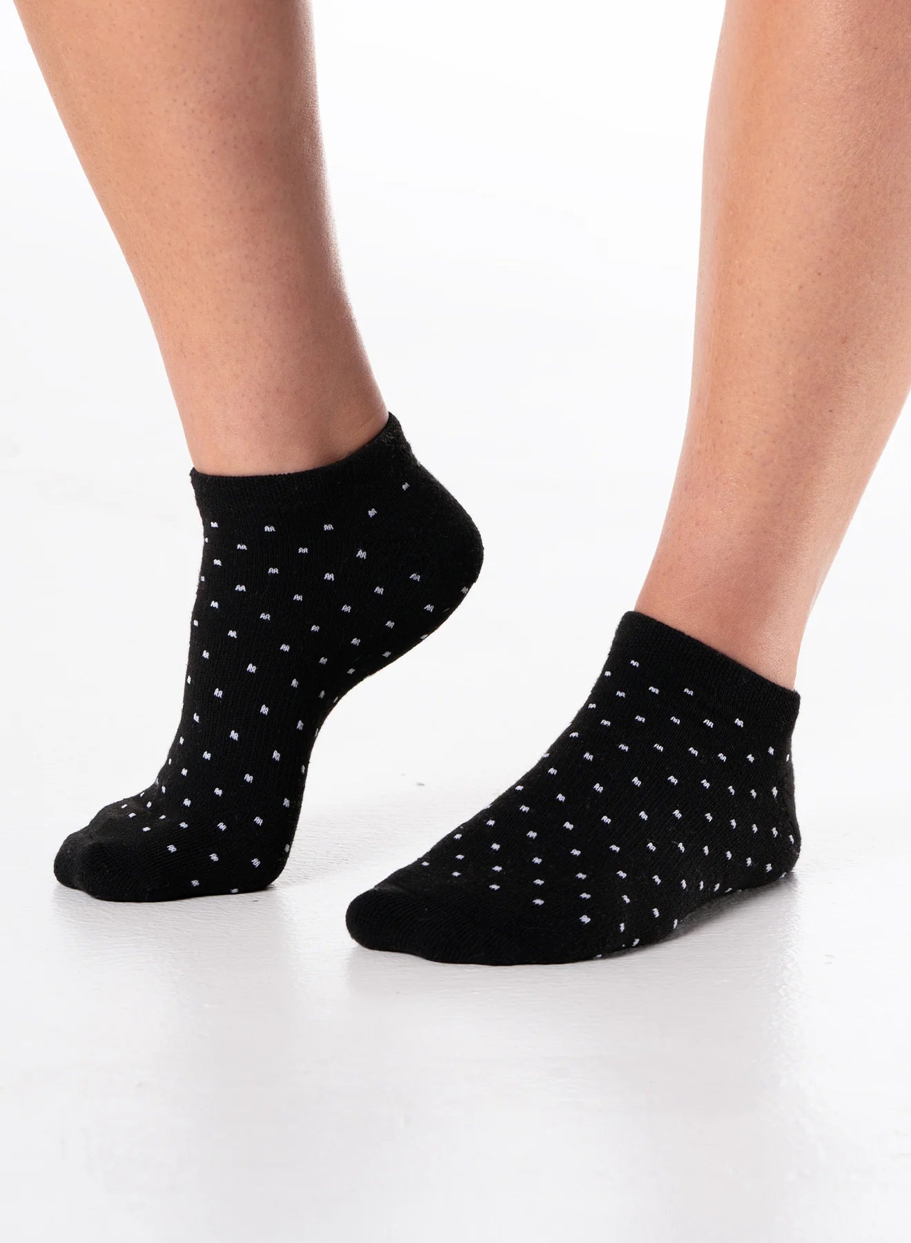 Lucky in Love Tropical Sublime Low Cut Socks Socks 